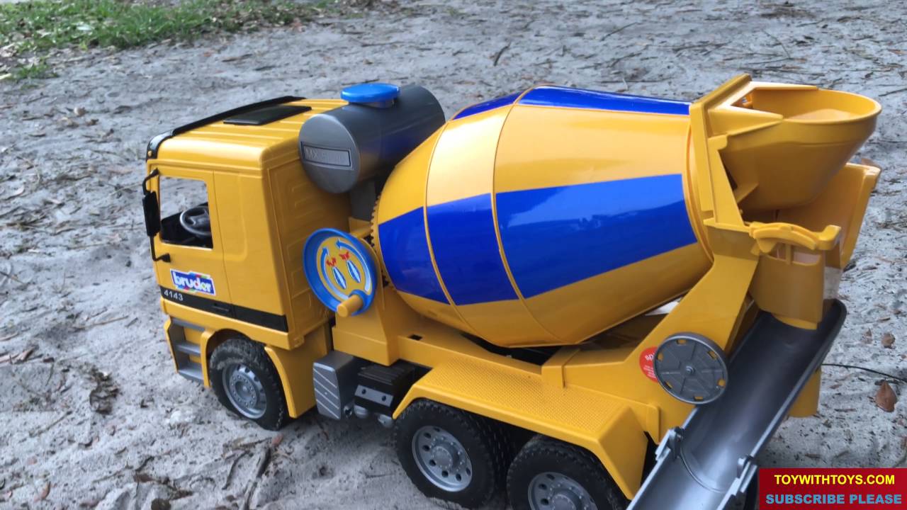 Bruder Cement Mixer Truck - YouTube