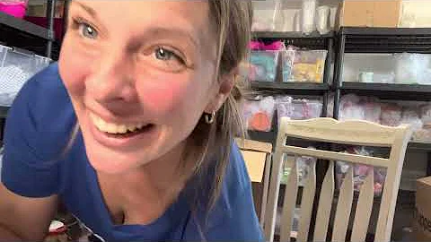 How to do unboxing with Isabelle Labossiere