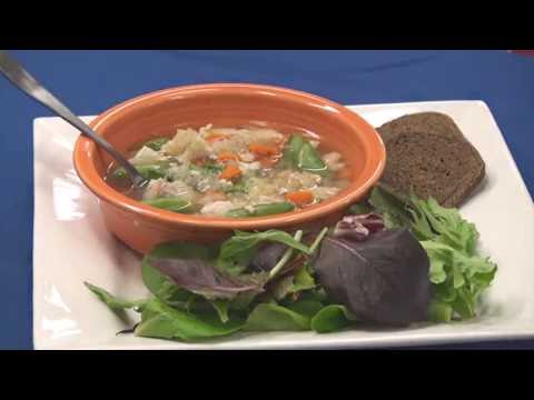 Kitchen Clips: Chicken and Quinoa Soup