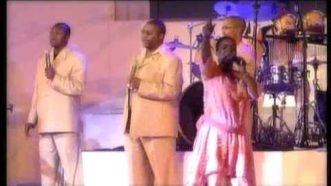 Rebecca Malope  ft Sfiso  - Yek' Umusa [Live In Soweto]