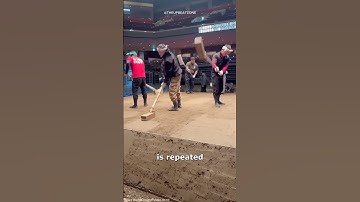 The construction of the Dohyo (sumo ring) ⛩️ #shorts