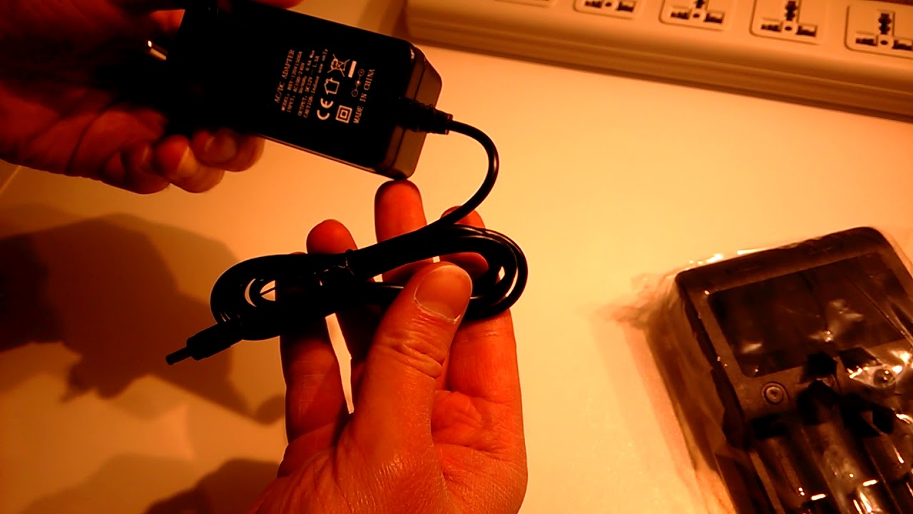 zanflare C4 Battery Charger from GearBest