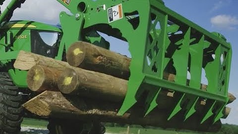 How To Use A Mechanical Grapple | John Deere Tips Notebook