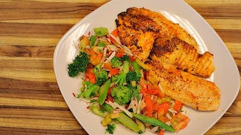 Cajun Tilapia and Vegetable Salad - low carb fish recipes - keto diet - how to fry tilapia - ketones