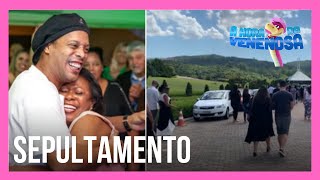 Miguelina Assis, mãe de Ronaldinho Gaúcho, é sepultada em Porto Alegre (RS)