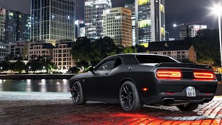 Аренда Dodge Challenger и прогулка по Питеру.