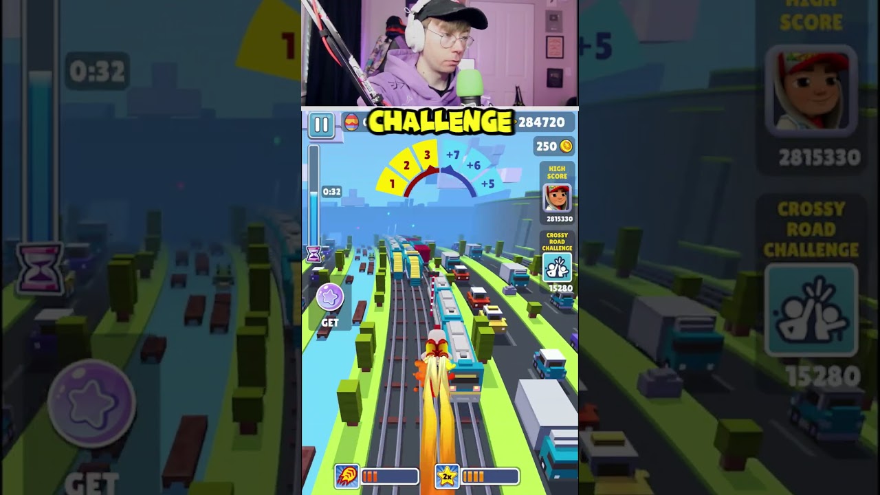 Crossy Road Challenge 🐓 (Subway Surfers Collab)