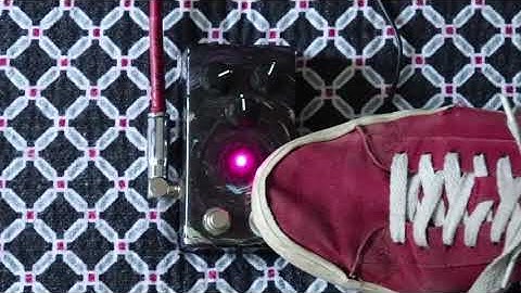 Delay (with momentary infinite oscillation feedback)