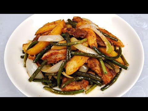 Вкусный ужин из доступных продуктов ❗ Жареная КАРТОШКА СО СВИНОЙ ГРУДИНКОЙ И ЧЕСНОЧНЫМИ СТРЕЛКАМИ