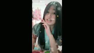 TIK-TOK TERBARU!!  nafisah aninditha & kezia_Gloria