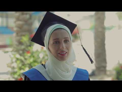 سلسلة كلمات من القلب 2020 8 الخريجة إيمان الزعانين تسجل فرحتها لكليتها وزوجها وأبناءها 