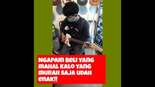 Gak perlu yang mahal klo yg murah seharga gitar mahal. squier bullet telecaster