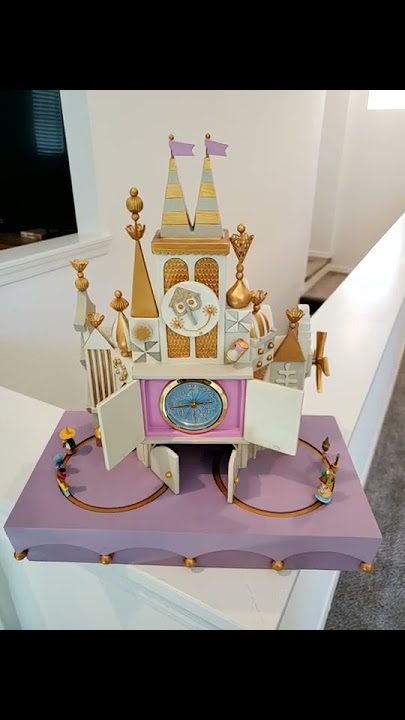 Small World Animated Clock part 2 Disneyland 😍