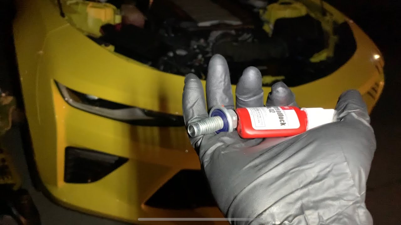 Oil Change on a 2017 Camaro SS - YouTube