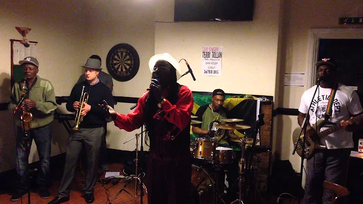 Troy Ellis and His Hail Jamaica Reggae Band - Danc...