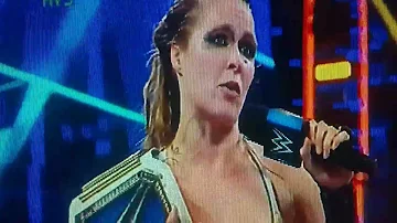 WWE Charlotte flair returns and challenges Ronda rousey for the woman's championship