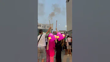 و تبقى فرحة البكالوريا أجمل و أروع فرحة ربي يرزقكم بيها و بالتوفيق للجميع 