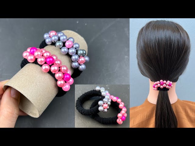 chanel ponytail