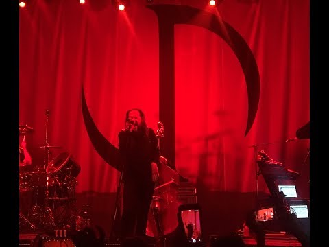 Jonathan Davis – FORSAKEN (live at The Belasco Theater 04/13/18)