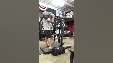 Chain Squats