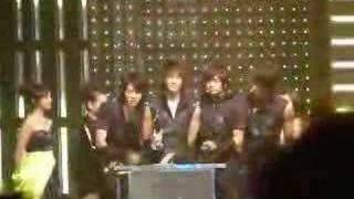 [271007]新加坡金曲奖2007-十大金曲-飞轮海-爱到