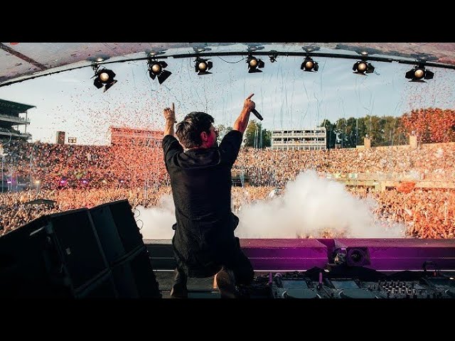 Tiësto & KSHMR ft VASSY - Secrets (LIVE Tomorrowland 2016)