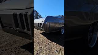 1970 chevy impala revving.