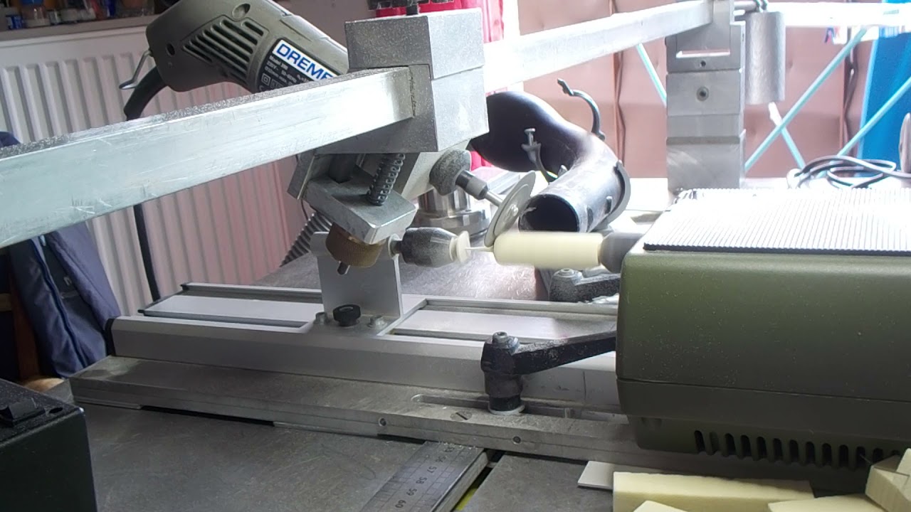 Flotteurs néné   vidéo usinage d'un flotteur forme allongée .