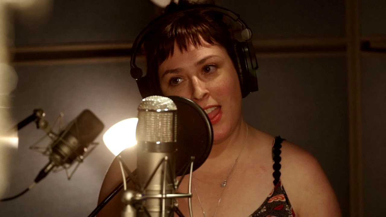 Andrea Superstein Nouveau (Official Music Video)