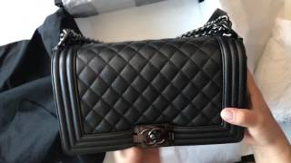 Unboxing and review Chanel SO BLACK Boy Bag old medium black lambskin  caviar - YouTube