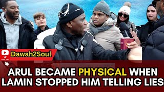 Stop je komedie door je familie hierheen te brengen Made Arul Attac*k Lamin | Speakers Corner