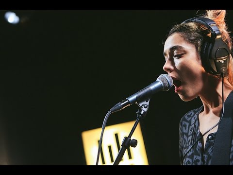 Warpaint - Full Performance (Live on KEXP)