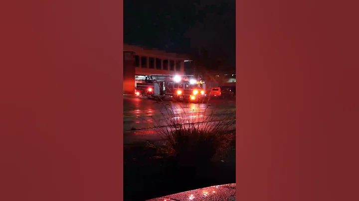 Manchester, NH T1 taking in a fire alarm activatio...