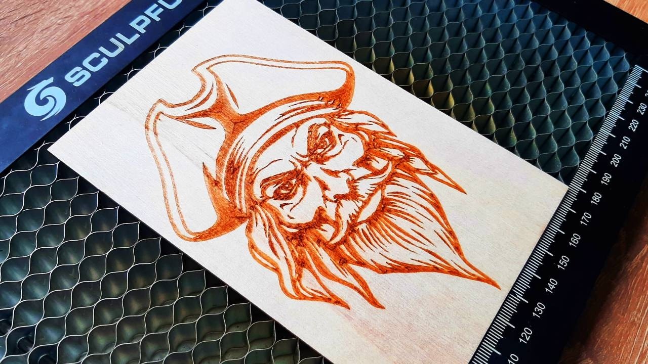 PIRATE Design Engraved onto a Wooden Plate / Incredible Laser Art
