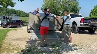 How to Move a Hot Tub or Jacuzzi the Easy Way - How to Lift a Hot Tub by Shoulder Dolly - Moving/Lifting Straps 799 views 1 year ago 2 minutes, 30 seconds