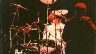 live in Acres, 1988 שלום חנוך - "תאונה" הופעה חיה