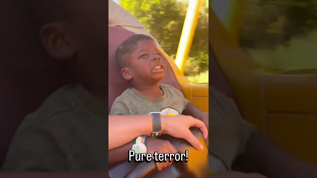 “Slinky Dog Dash: fun… until it isn’t! 😂🐶”