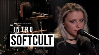 Softcult’s “music for mall goths” is the feminist grunge we need | Live Performance