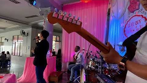 Yêu Em Cả Trong Giấc Mơ | Nhạc Sống Đám Cưới Quay Trở  Lại (mới nhất) Mc Hải Bằng Giọng Ca Cực Mạnh