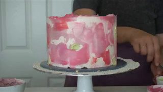 Watercolor buttercream how-to