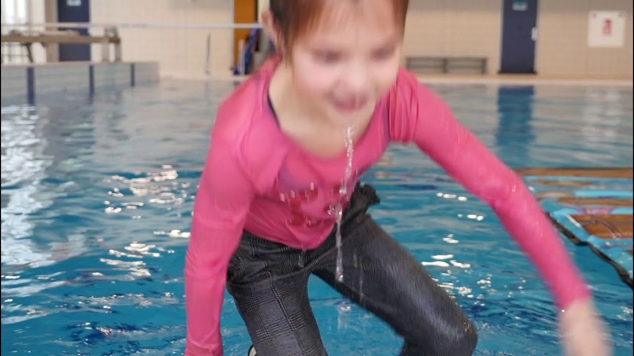 Leren zwemmen met Jip