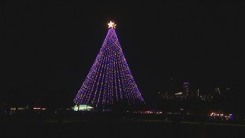 Zilker Holiday Tree delights generations of attendees | FOX 7 Austin