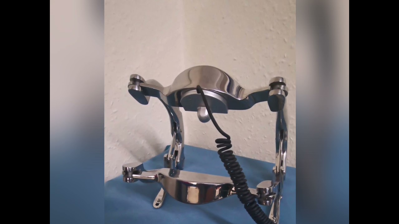 New Equine Dental Spec Light by Instrumentation Concept