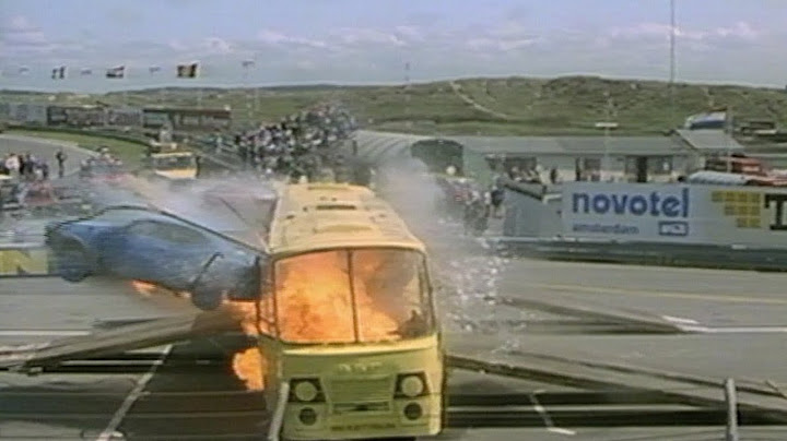 Stuntmania - Dutch Daredevils! Jumps, Crashes, Smashes and Fire!