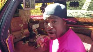 On a soul food run to Grannykitchen restaurant and bumped into my twin Candy aka Pinky
