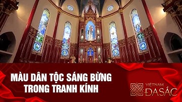 MÀU DÂN TỘC SÁNG BỪNG TRONG TRANH KÍNH
