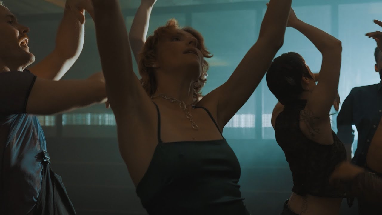 KI/KI - 5 Mins of Acid (Official Music Video) - YouTube