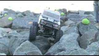 ☆RCロッククローリング☆カスタム・ブロンコの実力を試す 4x4MAG2010