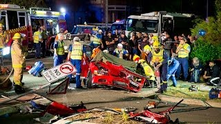 At around 8.20pm, emergency services were called to the intersection
of forest rd and stewart st in arncliffe following numerous reports a
serious collision., passing motorists large group ...