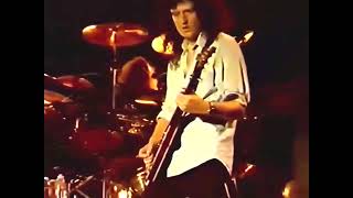 Guns &amp; Roses  + Brian may - TYMD, We Will Rock You (Fast) Wembley Stadium 1992